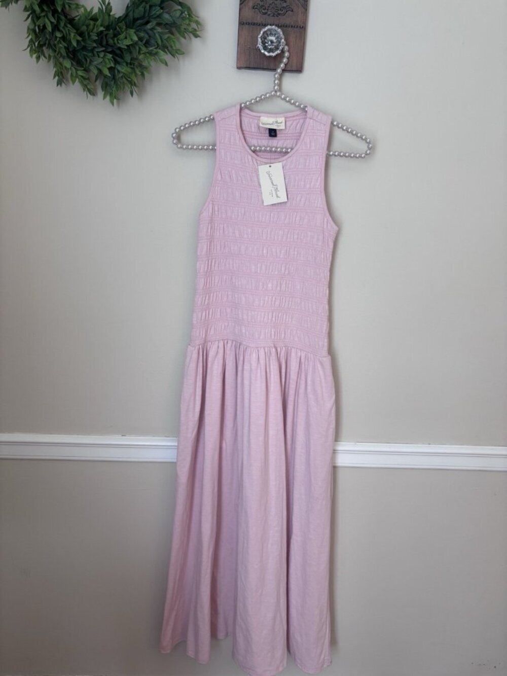 NWT Universal Thread Womens Size M Pink Smocked Maxi Dress Sleeveless Pockets